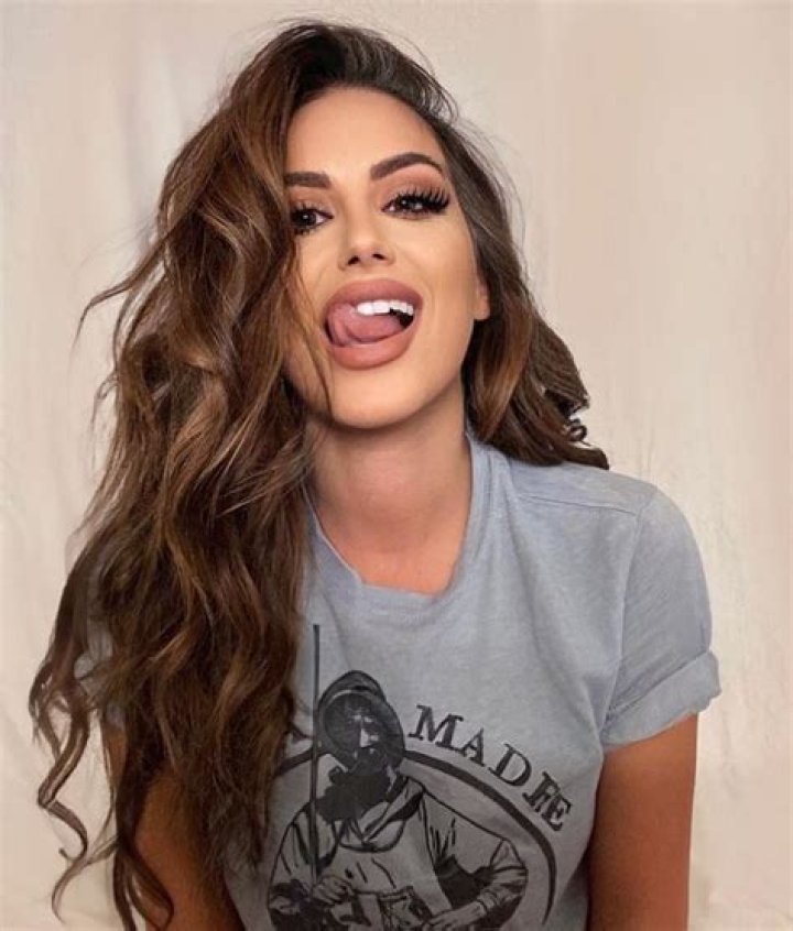 Nivine Jay - Age, Family, Bio