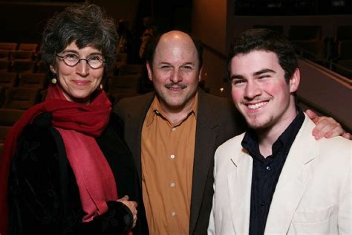 
Noah Alexander Gerry age, height, dating. Jason Alexander son’s Wiki Bio 