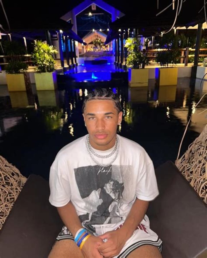 Notej - Age, Family, Bio