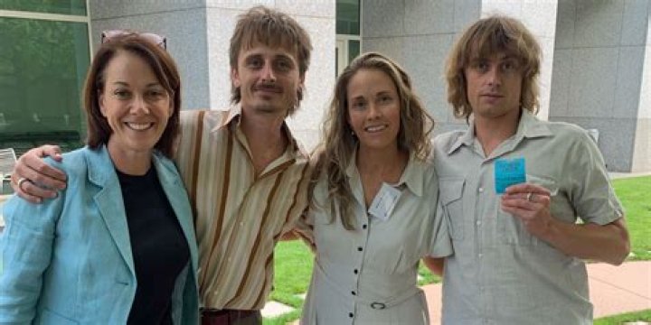 Oliver Leimbach - Age, Family, Bio