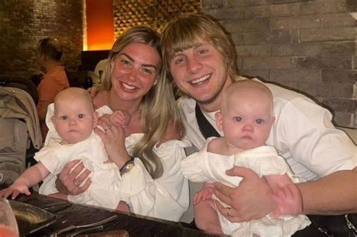 
Paddy Pimblett Wife Or Girlfriend 2022 – Is He Married To Laura Pimblett? Children Revealed 