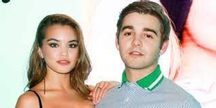 Paris Berelc Dating, Boyfriend, Partner, Married, Relationship & Net Worth