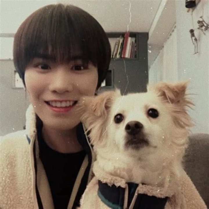 Park Min-hyuk (Rocky) Pets - Celebrity Pets