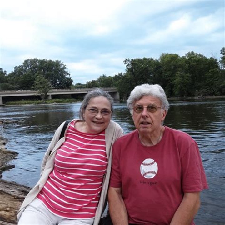 Paul Doucette - Age, Family, Bio