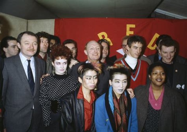 Paul Weller Net Worth - Wiki, Age, Weight and Height, Relationships, Family, and More