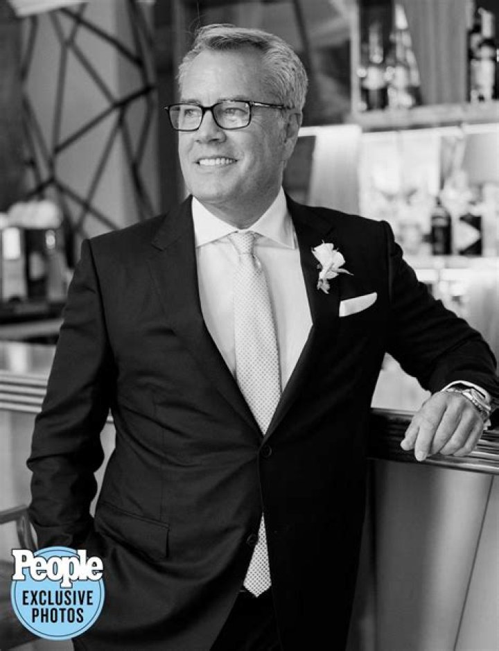 	Peter Cook, 60, lied about his fiancee’s age, Alba Jancou is only 20 years old	