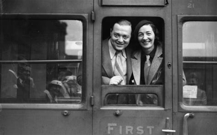 Peter Lorre Net Worth - Wiki, Age, Weight and Height, Relationships, Family, and More