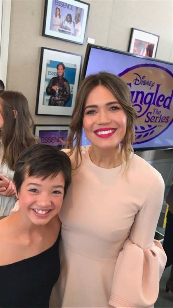 Peyton Elizabeth Lee Parents and Two Siblings Are Her Loving Family Members