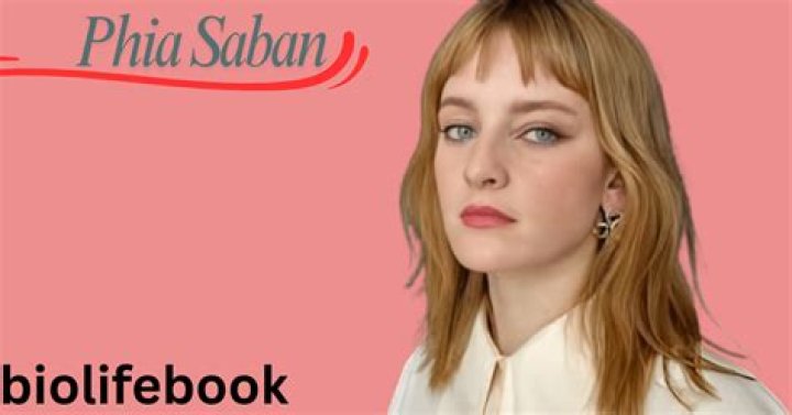 Phia Saban - Age, Family, Bio