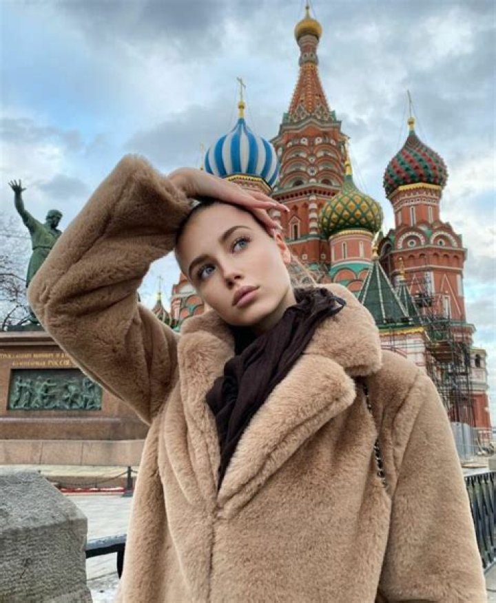 Polina Malinovskaya Height, Weight, Net Worth, Age, Birthday, Wikipedia, Who, Nationality, Biography