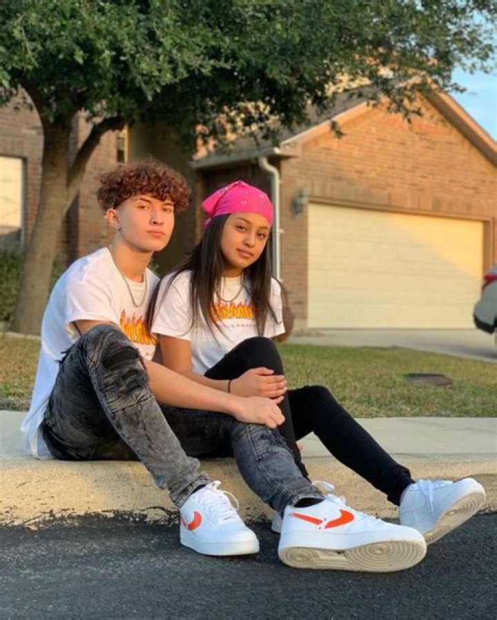 PrettyLuhHazel - Age, Family, Bio