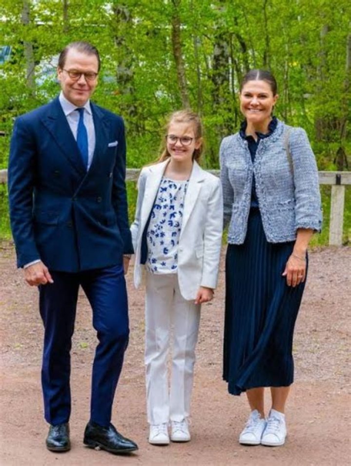 Princess Estelle Duchess of Ostergotland Bio (Wiki) 