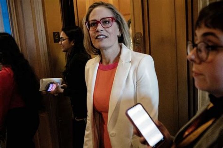 
Progressive Independent Bernie Sanders Attributes Kyrsten Sinema’s Party Switch to ‘Political Aspirations’ 