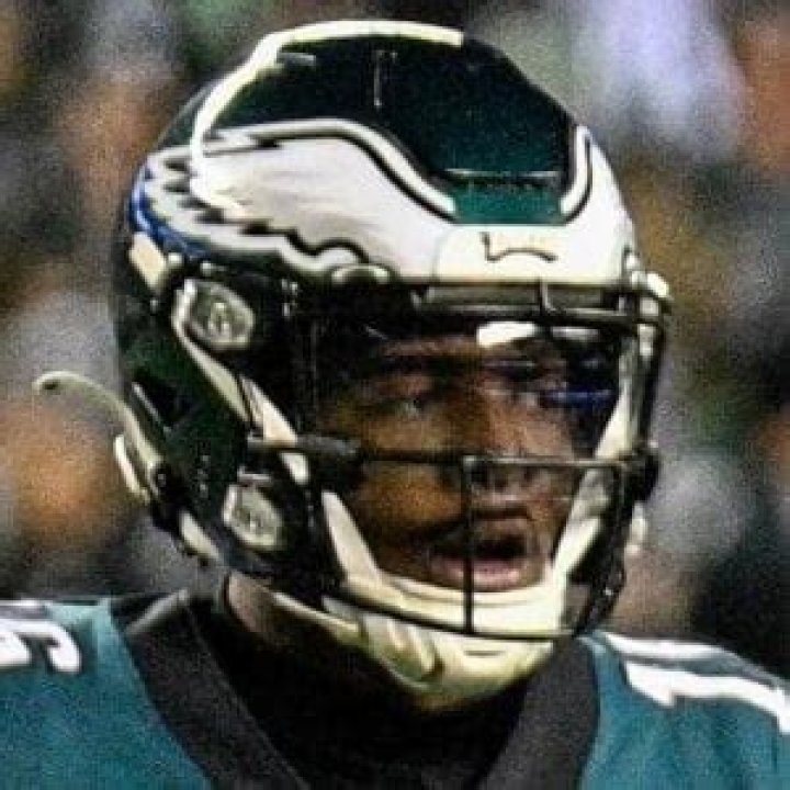 Quez Watkins - Age, Family, Bio