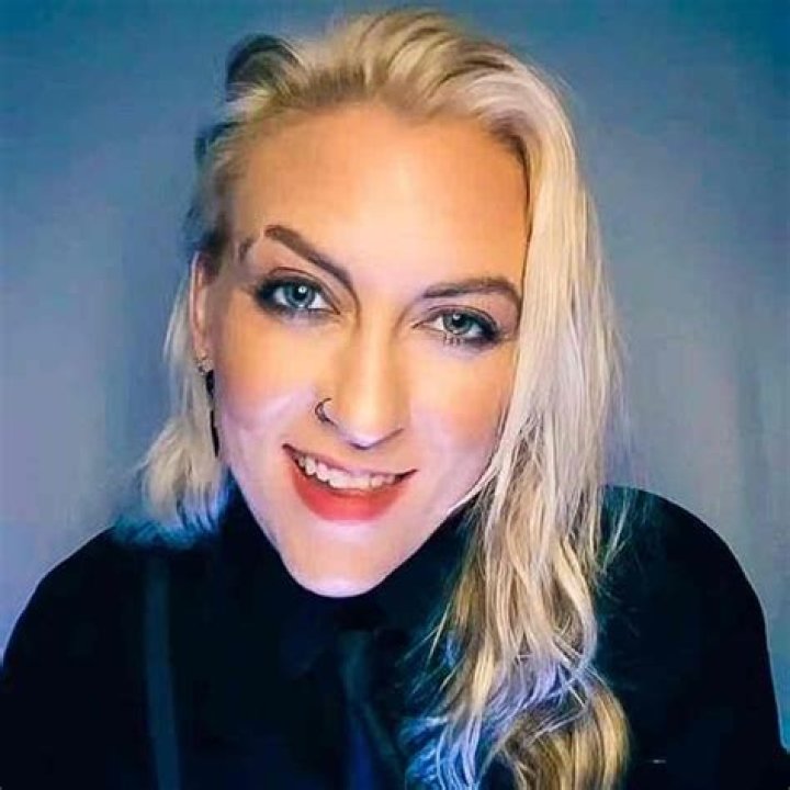 Rach the maverick - Trivia, Family, Bio