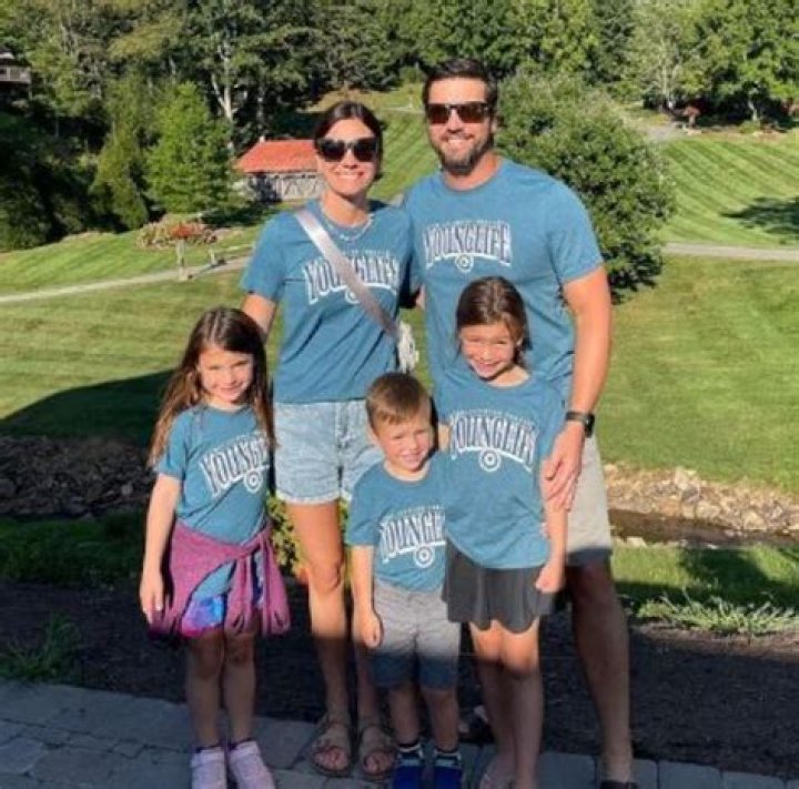 Rachel Ames - Age, Family, Bio