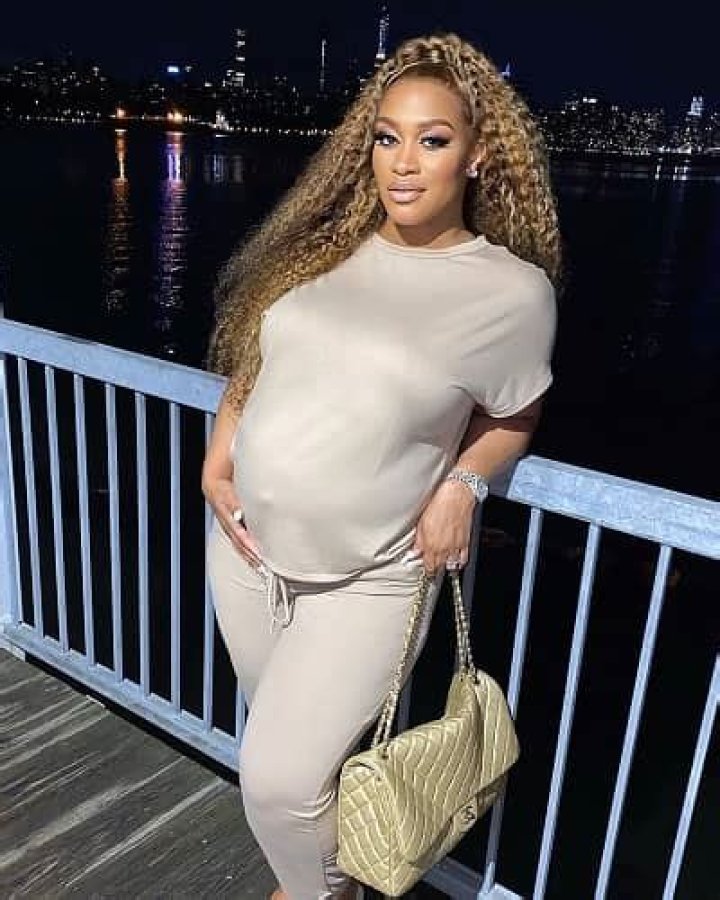 Rah Ali blessed with a daughter after miscarriage of 5 months of unfortunate pregnancy! Know about her age, net worth, arrests, social media, biography