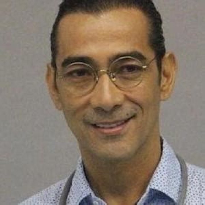 Raymond Bagatsing - Age, Family, Bio