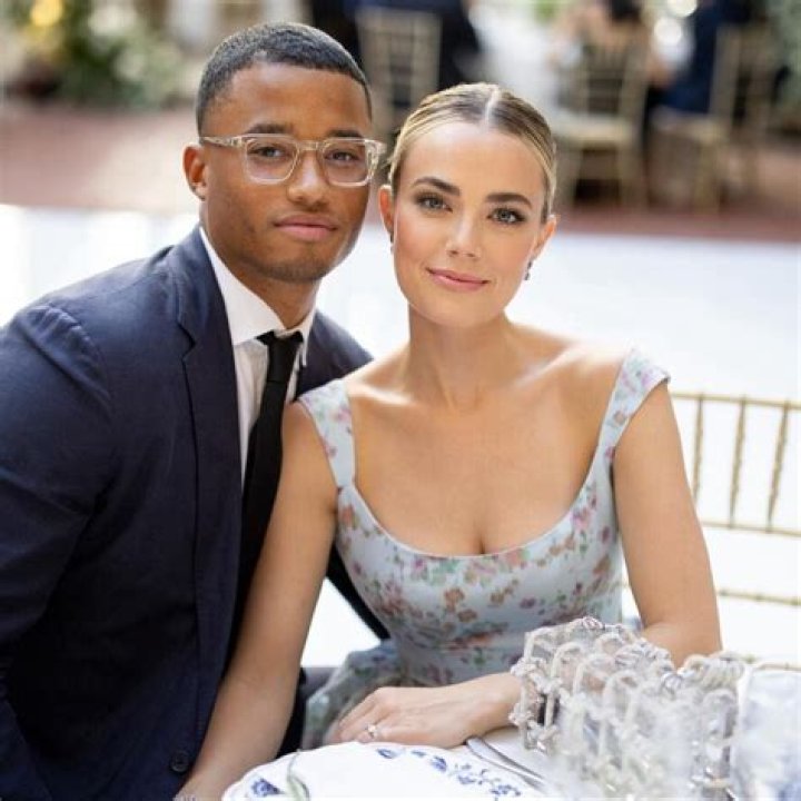 Rebecca Rittenhouse - Age, Family, Bio