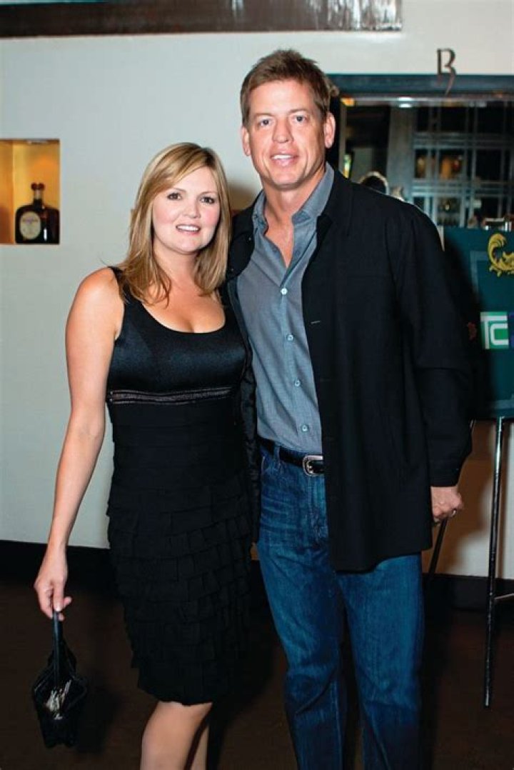 
Rhonda Worthey’s Wiki, age. Where is Troy Aikman’s wife now? 