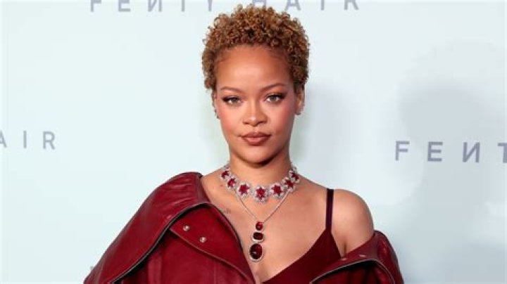Rihanna Net Worth - Wiki, Age, Weight and Height, Relationships, Family, and More