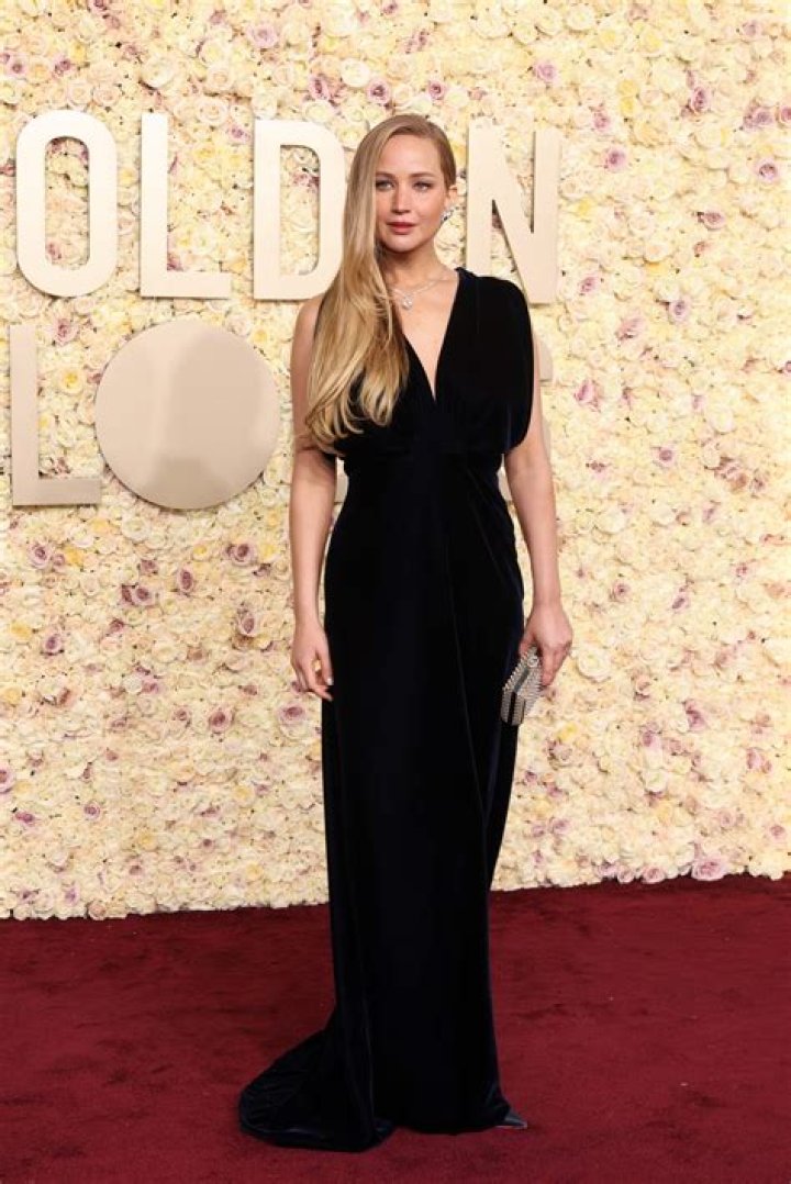 Robert DeNiro to Jennifer Lawrence: ‘If I were a lesbian, I’d be all over you’