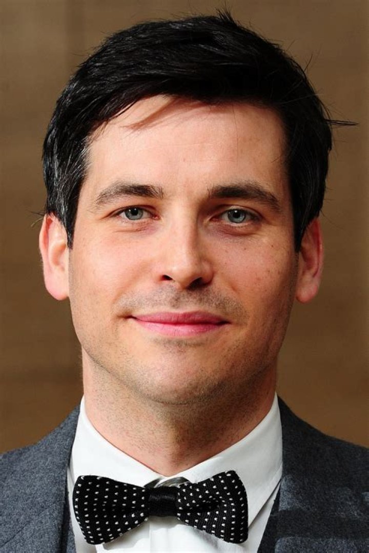 Robert James-Collier Bio (Wiki) 