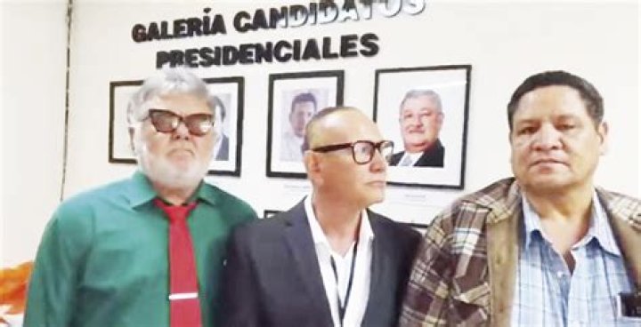 Rolando Contreras - Age, Family, Bio