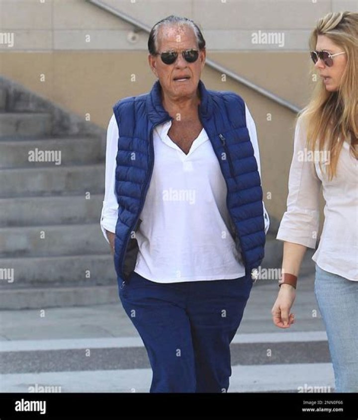 Ron Popeil Net Worth - Wiki, Age, Weight and Height, Relationships, Family, and More