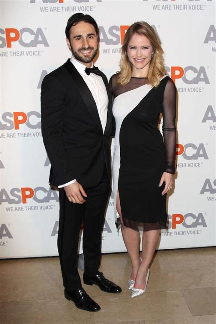 Rumors Of Sara Haines Being Pregnant Again With Husband Max is Trending On The Web- Here Is What We Know