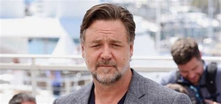 Russell Crowe Net Worth - Wiki, Age, Weight and Height, Relationships, Family, and More