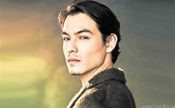 Ryan Potter Bio (Wiki) 