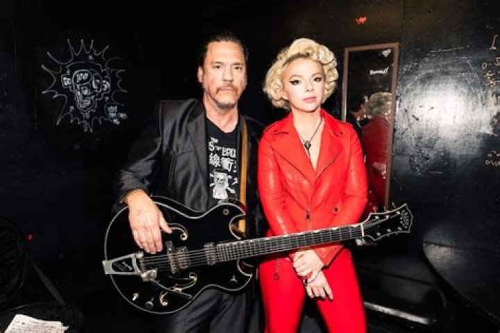 Samantha Fish Band – Married Biography