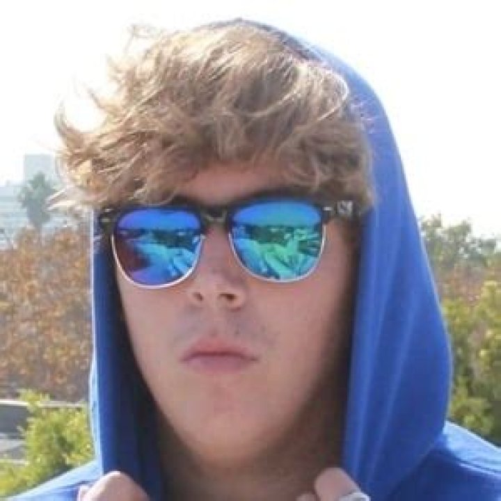 Sammy Halsa - Age, Family, Bio