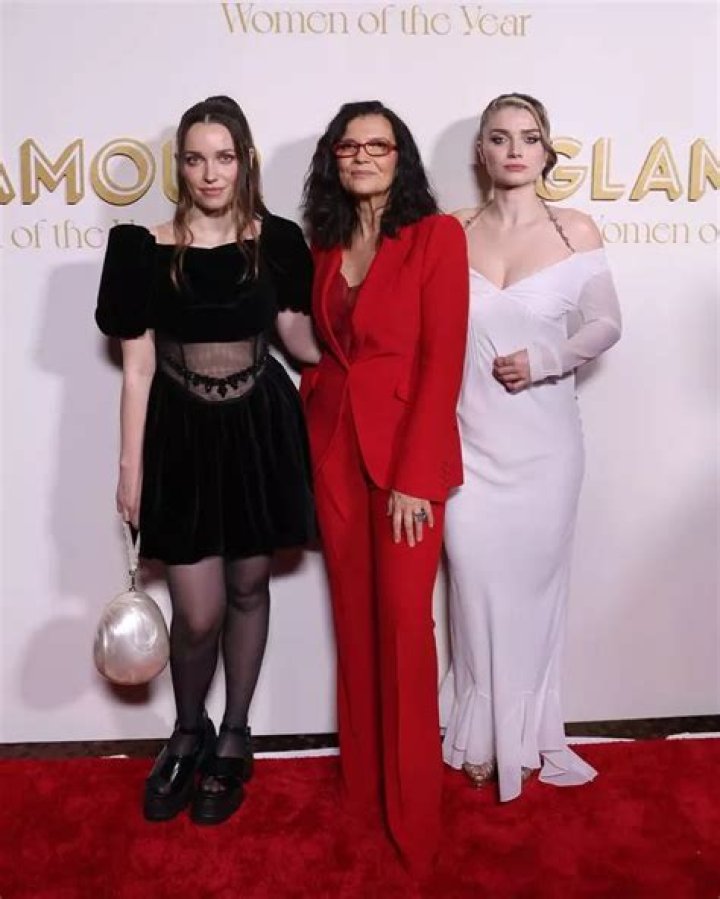 Saoirse Alicia Behzadi - Age, Family, Bio