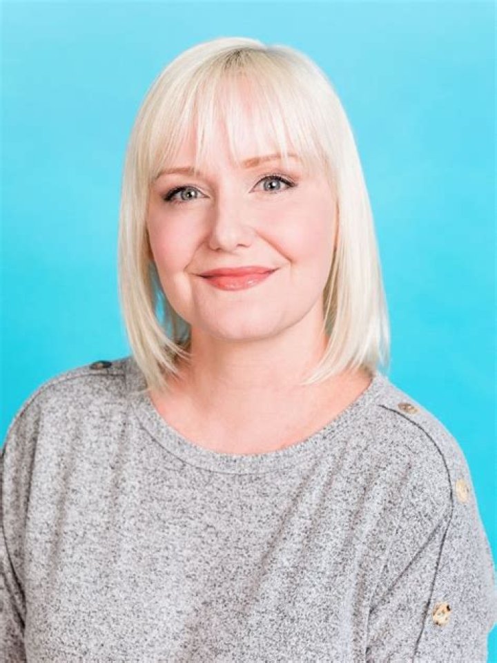 Sara Lynn Cauchon - Age, Family, Bio