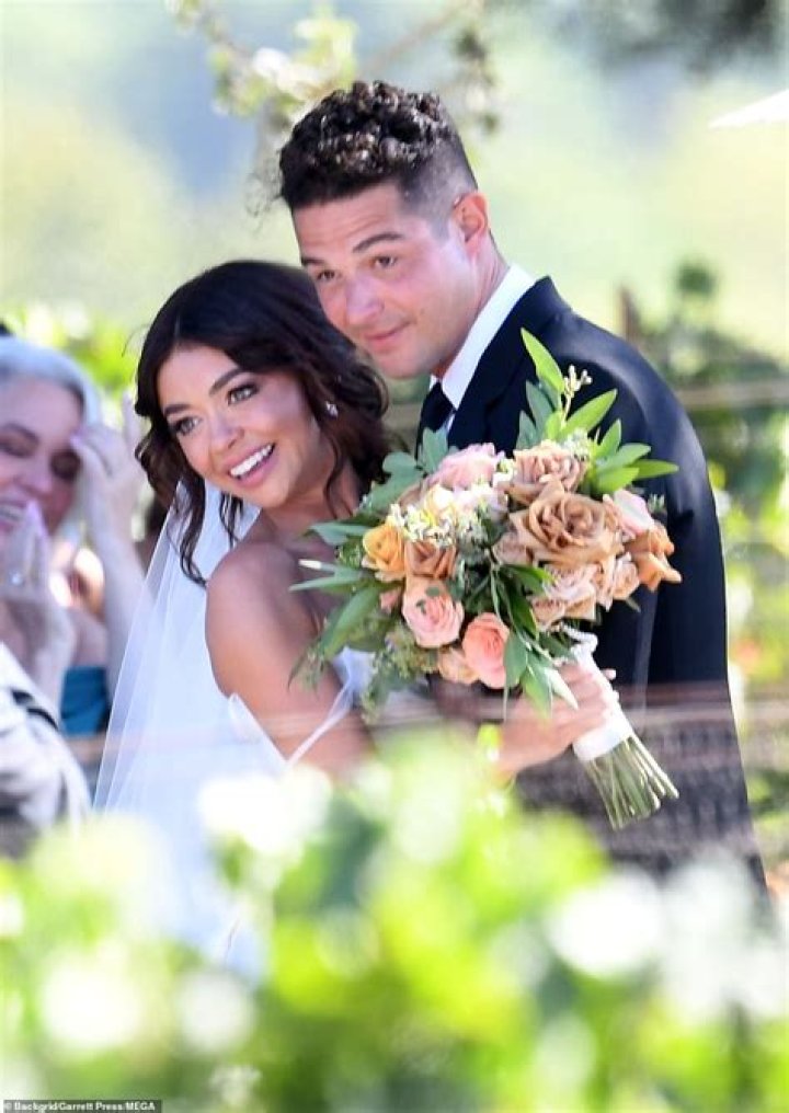 Sarah Hyland and Wells Adams are getting married! All the details here!