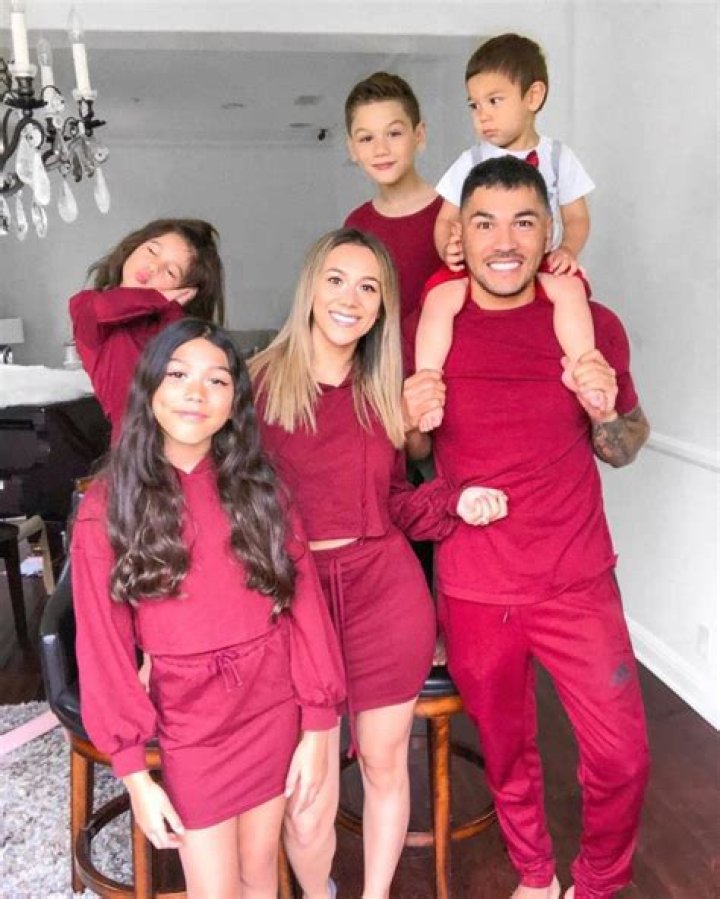 Sdiezzel - Age, Family, Bio