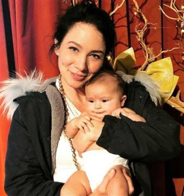 Sean Astin Net Worth, Age, Girlfriend, Wife, Family, Biography & More