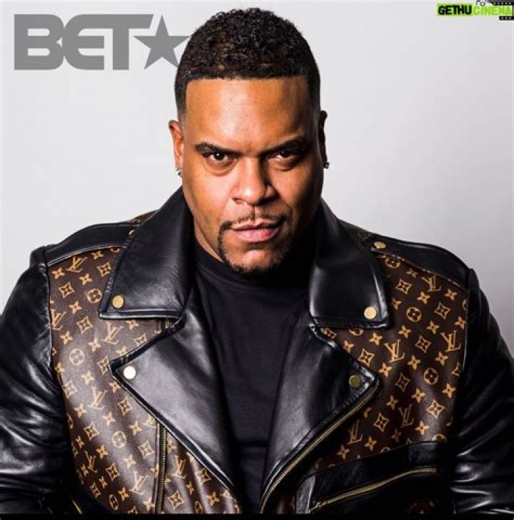 Sean Ringgold Bio (Wiki) 