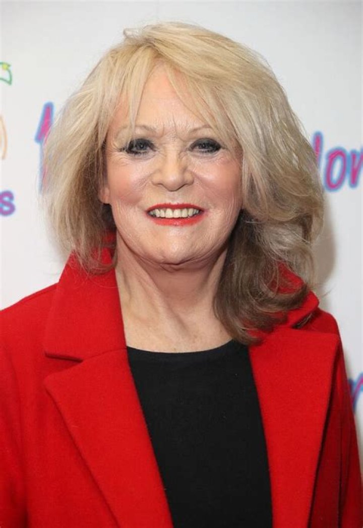 
Sherrie Hewson Height, Weight, Net Worth, Age, Birthday, Wikipedia, Who, Nationality, Biography 