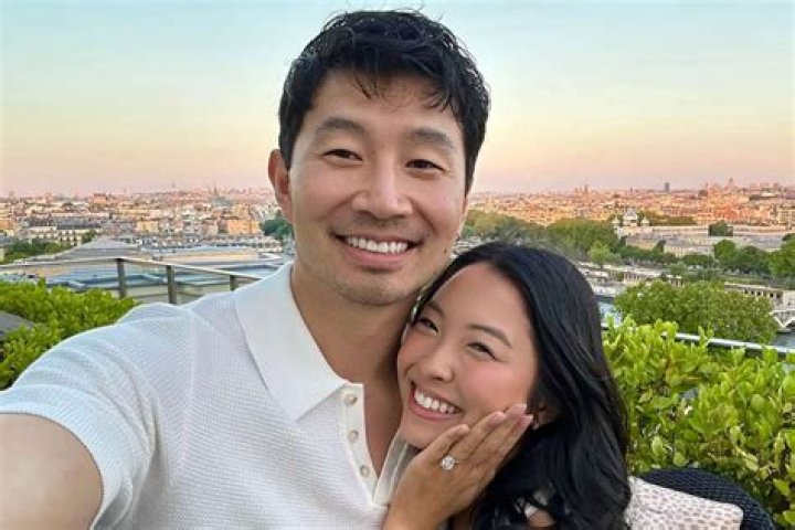 Simu Liu - Age, Family, Bio