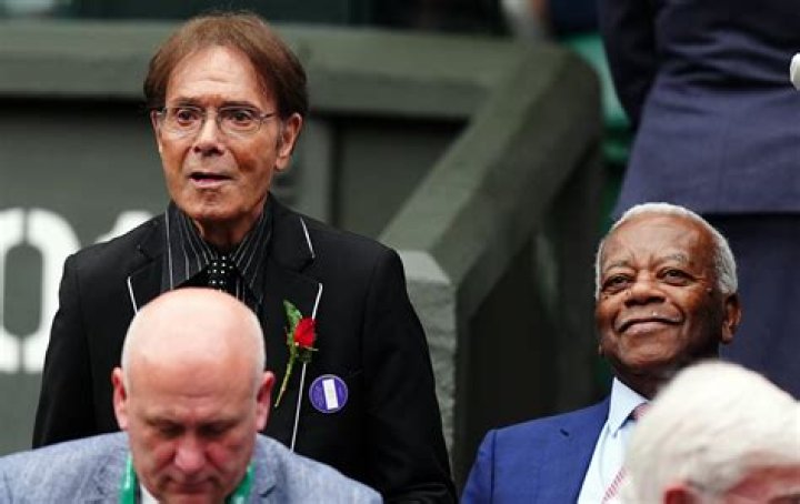 
Sir Cliff Richard Arrested For Spitting In The Final Weekend Of Jubilee Celebration 