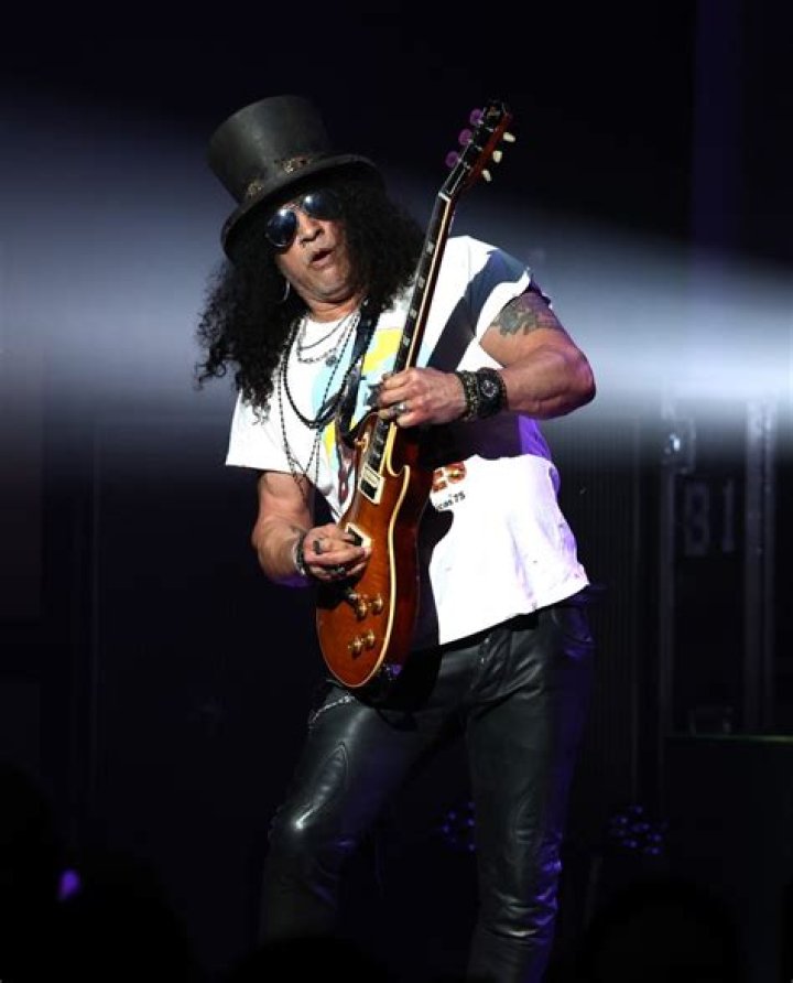 Slash Net Worth - Wiki, Age, Weight and Height, Relationships, Family, and More