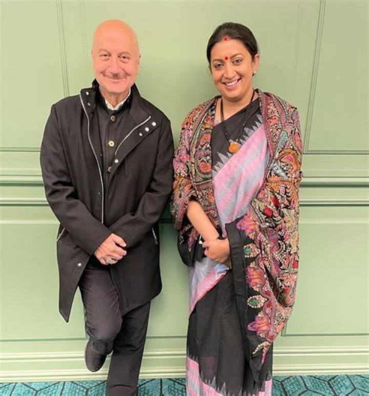 Smriti Irani - Age, Family, Bio