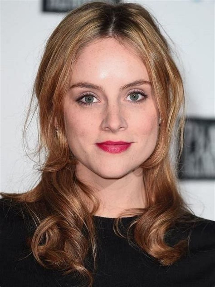 Sophie Rundle Bio (Wiki) 