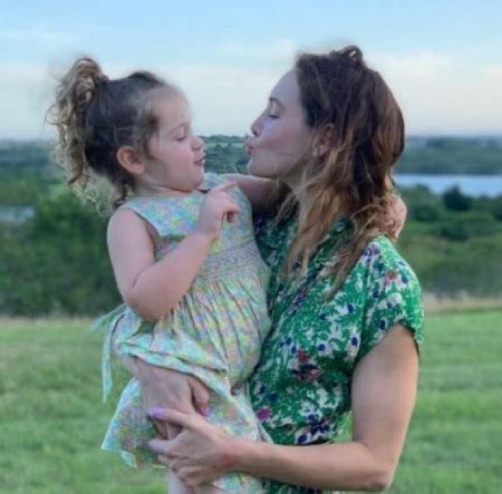 Spencer Margaret Richmond the Daughter of Jaclyn Smith Married Life