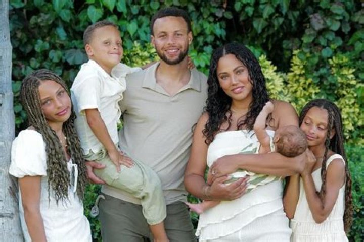 Stephen Curry - Age, Family, Bio