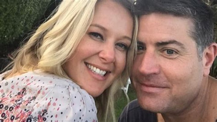 
Stu Laundy – Jana Hocking’s Boyfriend And Dating Life 