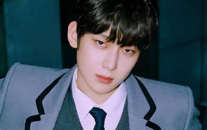 Sunoo Boyfriend Rumors – Is He Gay? Sexuality Age And Wikipedia